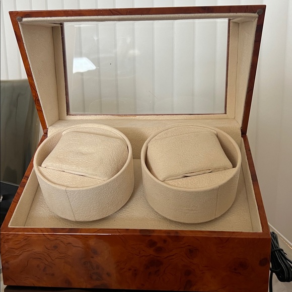 VERSA Dual Watch Winder - Picture 3 of 12